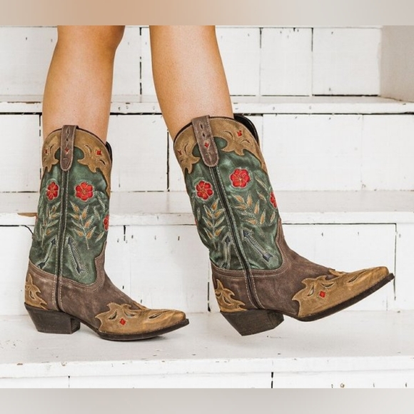 Cowboy boots 6½ - Picture 1 of 8